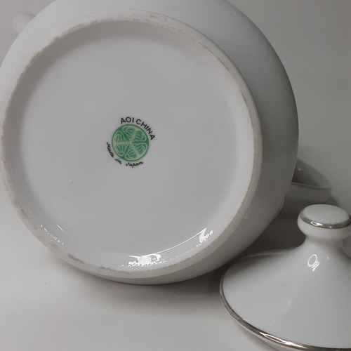 Tetera De Fina Porcelana Made In Japón Bella Y Decorativa (Usado)