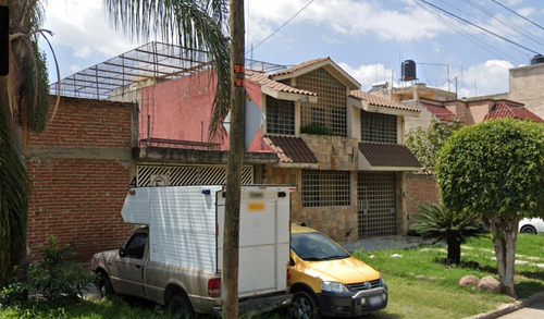 Casa A La Venta En Jardines De Jerez, Leon, Guanajuato, Remate Adjudicado