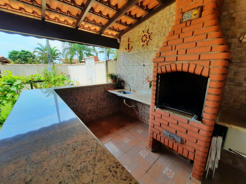 Imagem 3 de 26 de Casa 02 Dormitórios - Itanhaém - Amplo Quintal - Amj150