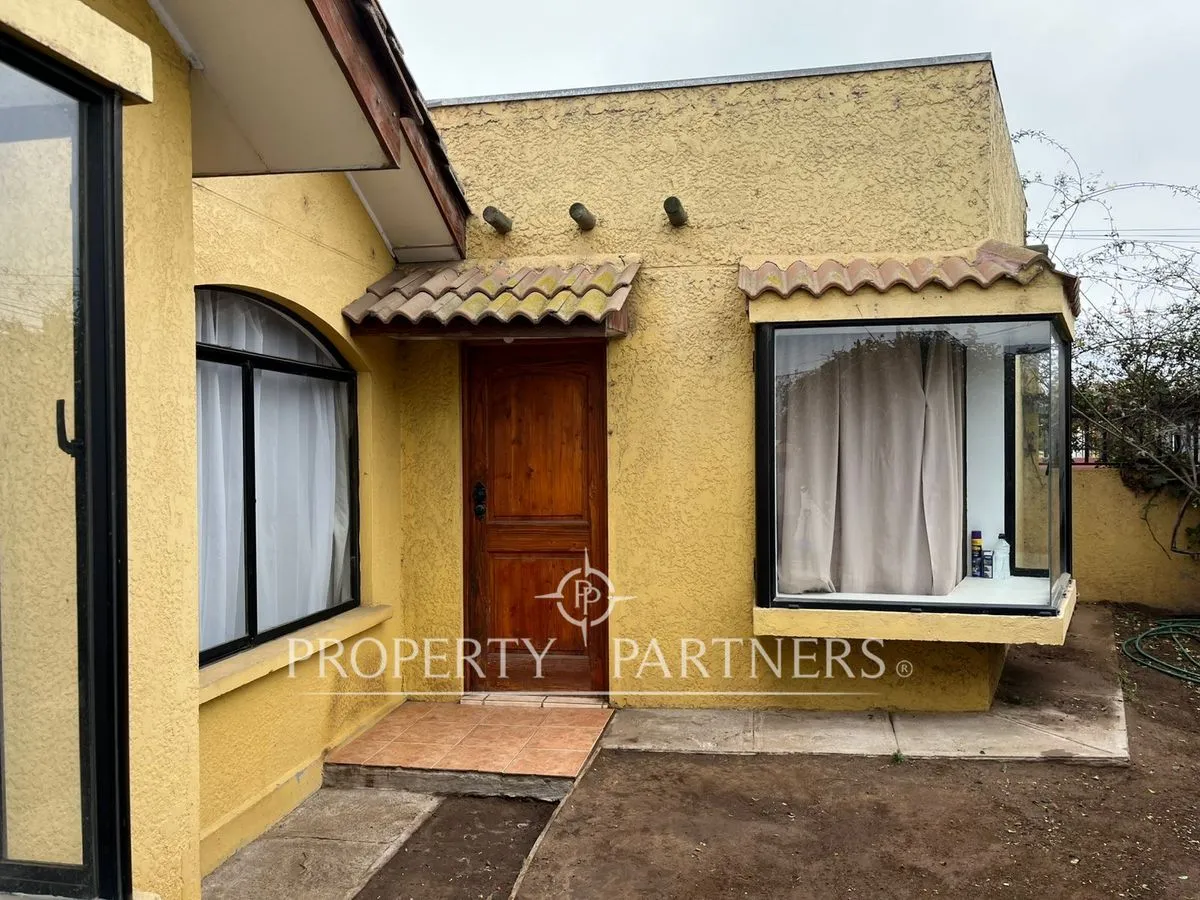 Imagen 2 de 15 de Cómoda Casa En Peñuelas