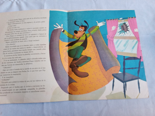 Cuento Antiguo * Dippy * Walt Disney Colec Mariposa Atlantid (Usado)