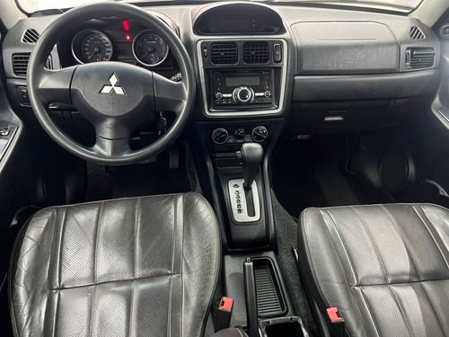 Mitsubishi Pajero TR4 2.0 4X2 16V 140CV FLEX 4P AUTOMÁTICO