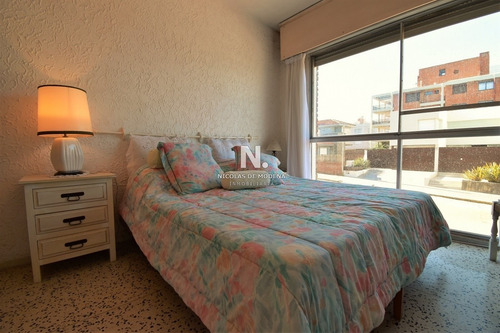 Apartamento Venta Punta Del Este Un Dormitorio- Ref: 2840