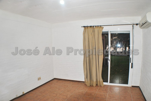 Imagen 11 de 11 de En Venta Chalet De 3 Dormitorios Colonia Del Sacramento