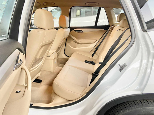 Imagem 11 de 14 de Bmw X1 2.0 16v Gasolina Sdrive18i 4p Automático