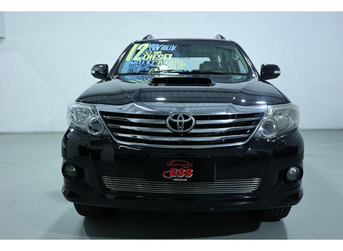 Toyota Hilux SW4 3.0 SRV 4X4 7 LUGARES 16V TURBO INTERCOOLER DIESEL 4P AUTOMÁTICO
