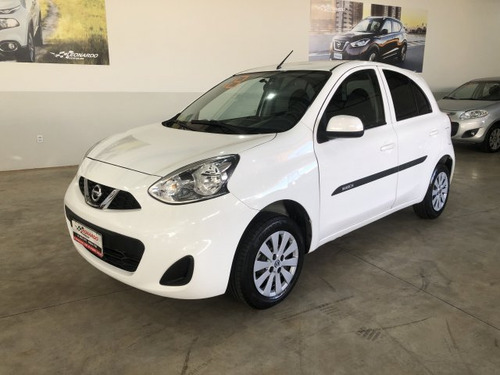 Nissan March March 1.0 S 12V FLEX 4P MANUAL