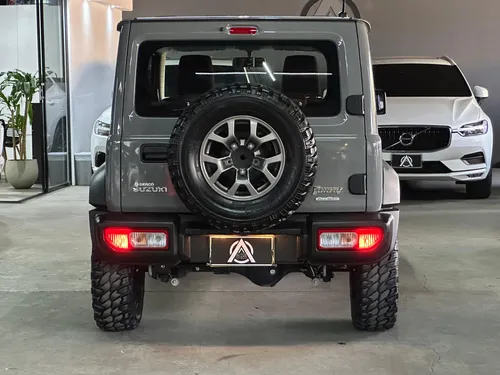 Suzuki Jimny 1.5 Mt Glx