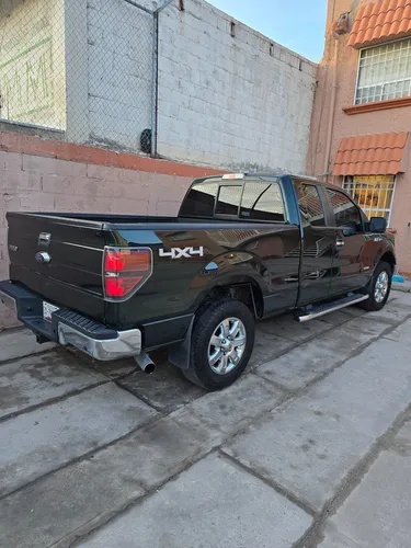 Ford F-150 3.5L bi turbo cabina y media