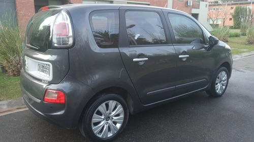 Imagen 8 de 16 de Citroën C3 Picasso 2011 1.6 Exclusive 110cv