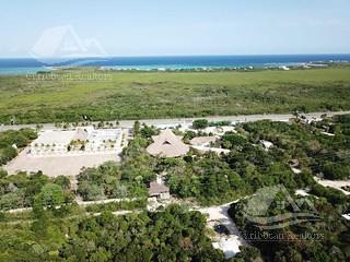 Terreno En  Venta En Aldea Coral  Chemuyil Cancun Kny6325