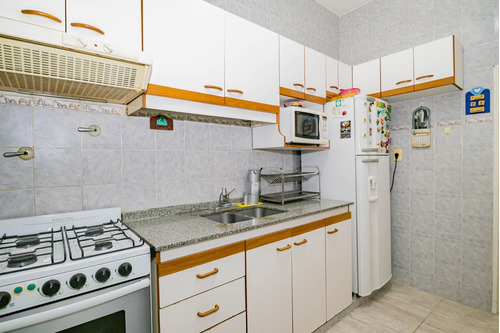 Imagen 2 de 30 de Casa Con Taller-pileta En Venta 5 Amb. La Tablada