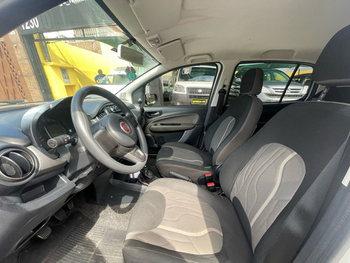 Fiat Uno UNO WAY 1.0 FLEX 6V 5P