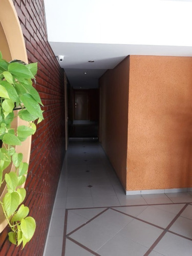 Imagen 3 de 14 de Departamento De 2 Ambientes En Venta - Ramos Mejia Norte