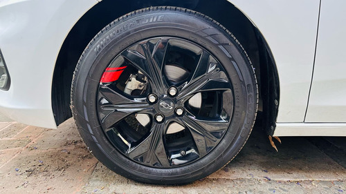 Chevrolet Onix 1.0T Premier Red Line At