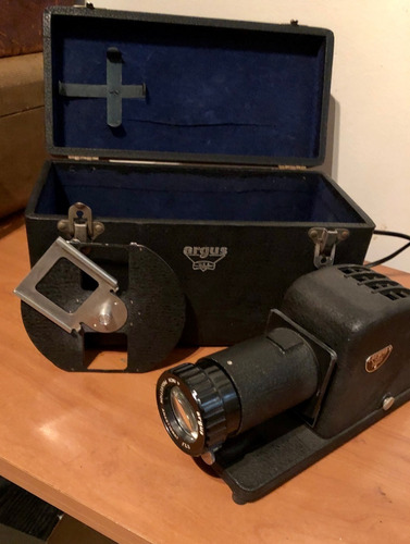 Proyector Diapositivas Argus Anastigmat 35mm