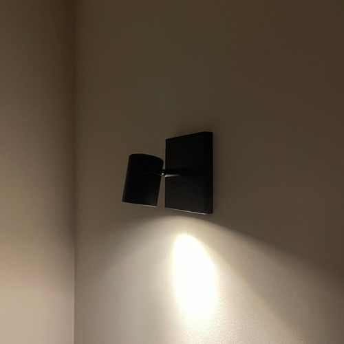 Imagen 3 de 5 de Aplique De Techo Y Pared Höllsen Con Base Cuadrada
