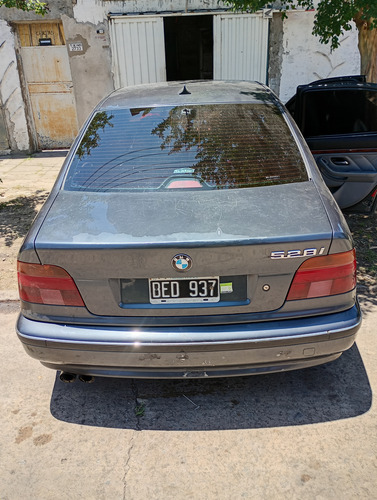 BMW Serie 5 2.8 528i C/tv At