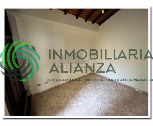 Casa En Venta En Mejoras Publicas. Cod V61140