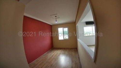 Imagen 6 de 13 de Rosangel Parraga Rentahouse Vende Apartamento En Montemayor San Diego 22-425