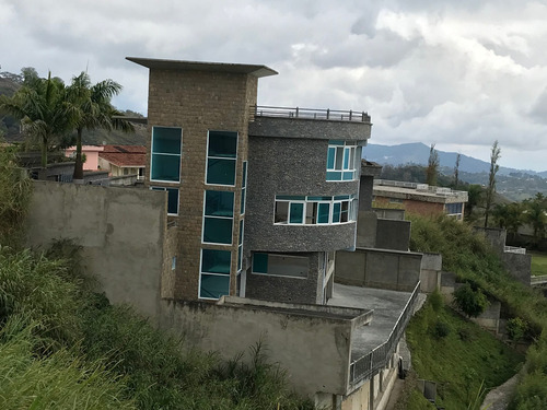 Imagen 3 de 18 de Casa Obra Gris Parque El Retiro San Antonio De Los Altos