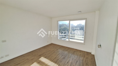 Casa En Venta De 4 Dorm. En Puente Alto, Ymg
