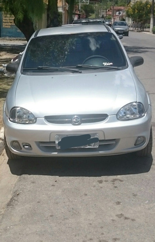 Chevrolet Corsa Pick-up 1.6 St 2p 2002