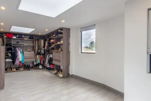 Casa En Venta En Calatrava. Cod V5907