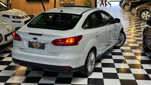 Ford Focus III 2.0 Titanium At6