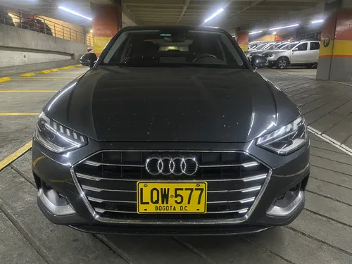 Audi A4 AUDI A4 TFSI MHEV advance TP TURBO