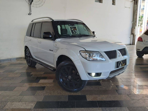 Imagem 4 de 15 de Mitsubishi Pajero Tr4 2.0 4x4 16v 140cv Flex 4p Automático