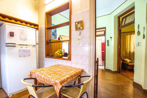 Imagen 6 de 30 de Casa 6 Ambientes Y Medio En Venta En Caseros Centro