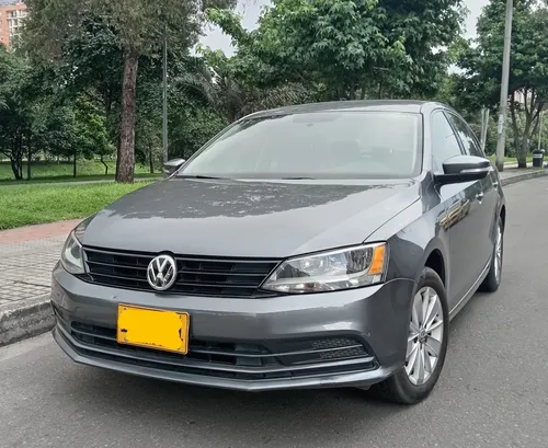 Volkswagen Jetta 2.0 Gli 211 hp
