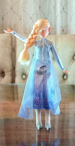 Muñeca Disney Frozen Singing Elsa , Canta - Hasbro 2019 (Usado)
