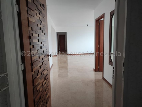 Imagen 1 de 29 de Apartamento En Alquiler Santa Paula 22-22589