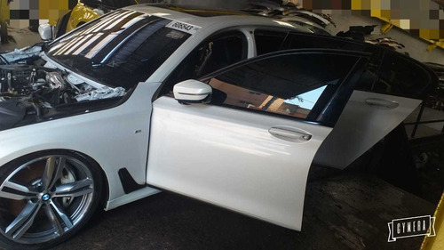 Imagem 4 de 13 de Bmw 750i Sedã