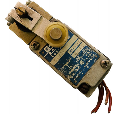 Interruptor De Posición Telemecanique C2jk05
