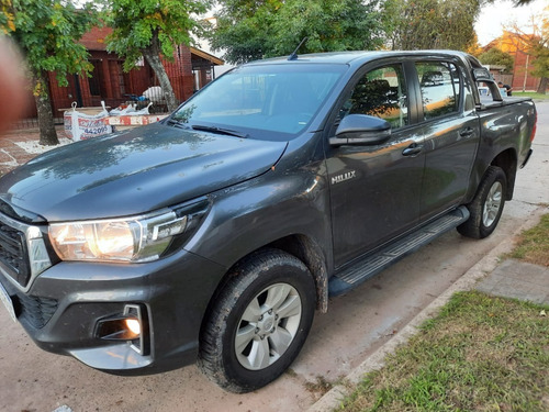 Toyota -hilux - 4x4 - Sr - 2020