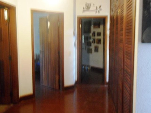 Imagem 14 de 25 de Casa De 3 Dorms Com 1 Suite - Ch0015