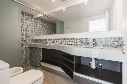 Venta Apartamento Dos Dormitorios Punta Del Este Edificio Icon Brava