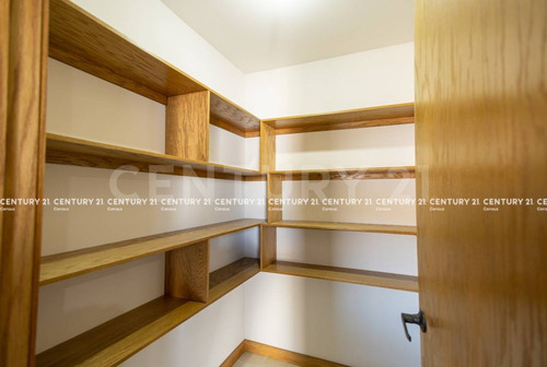 Casa En Venta En Residencial Valdivia Chihuahua Chih.