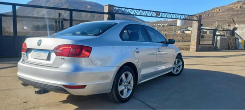 Volkswagen Vento 2.5 Luxury 170cv
