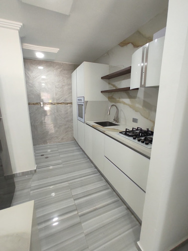 Leandro Araque/inzitu Realtors Vende Apartamento Conjunto Residencial Monte Mayor San Dego