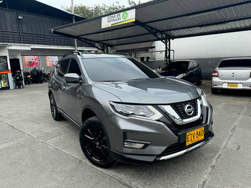 Nissan X-Trail 2.5 Exclusive