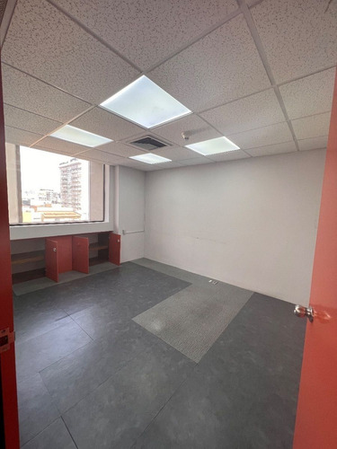 Renta Oficina 300m2 - Acondicionada - Lomas De Chapultepec, Miguel Hidalgo