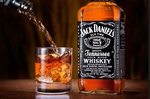 Imagen 3 de 3 de Whisky Jack Daniels Black Label 700 Ml