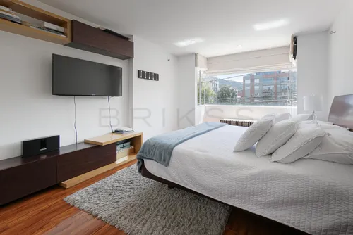 Apartamento En Venta En Chiconavarra. Cod V2822