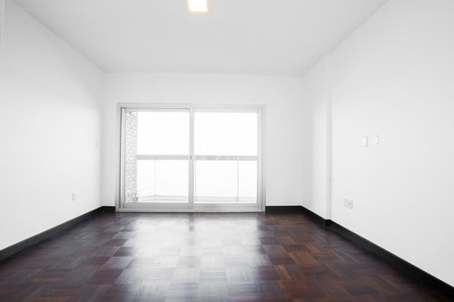 Imagen 4 de 15 de Alquiler -apartamento 3 Dormitorios Servicio Completo Rambla De Pocitos
