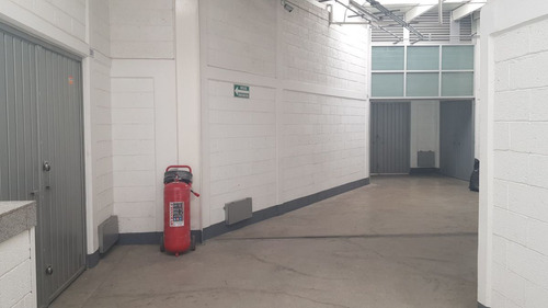 Bodega En Condominio 195m2 Para Distribucion,almacenamiento U Operaciones