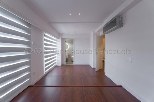 Carla Gonzalez Apartamento En Venta En La Urbanizacion El Rosal Mls #25-7040 Sc
